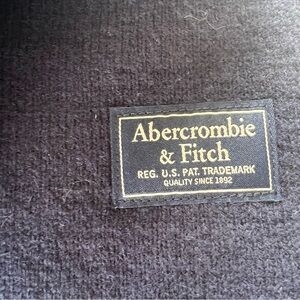 NWT Abercrombie & Fitch Navy Blue Wool Blend Scarf